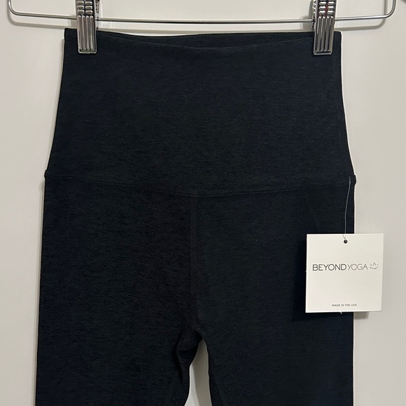 Beyond Yoga Pants - NWT Beyond Yoga Spacedye Caught In The Midi High Waisted Legging Darkest Night